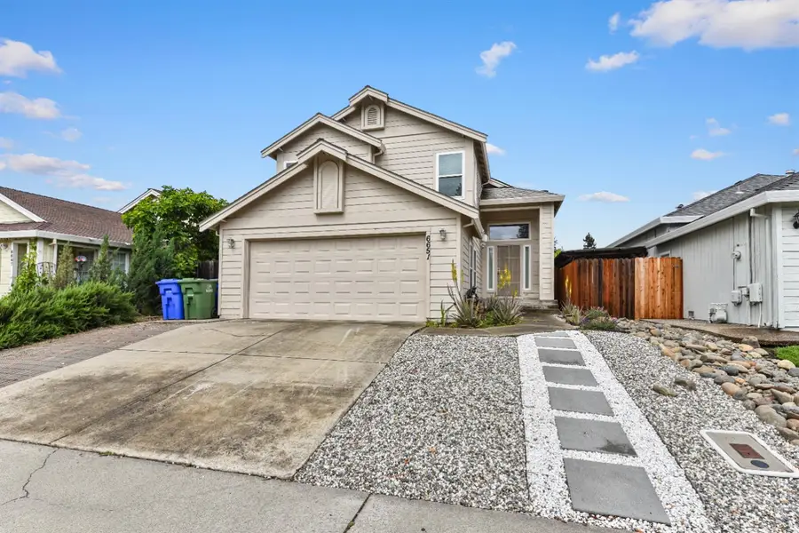 6651 Laguna Park Drive, Elk Grove, CA 95758 - #3