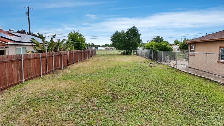 3228 Anne Street, Stockton, CA 95206 - #3