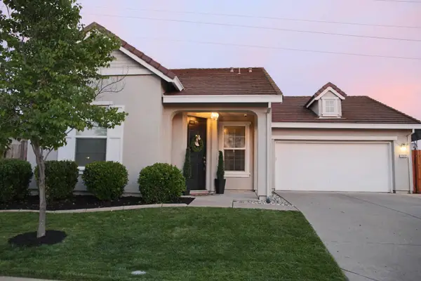 12372 Pawcatuck Way, Rancho Cordova, CA 95742