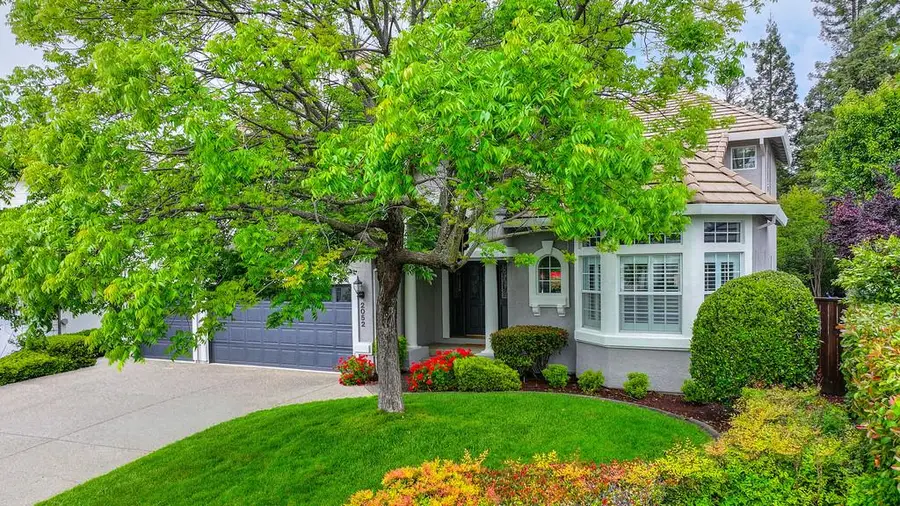 2052 Thornhill Dr, Granite Bay, CA 95746 - #2