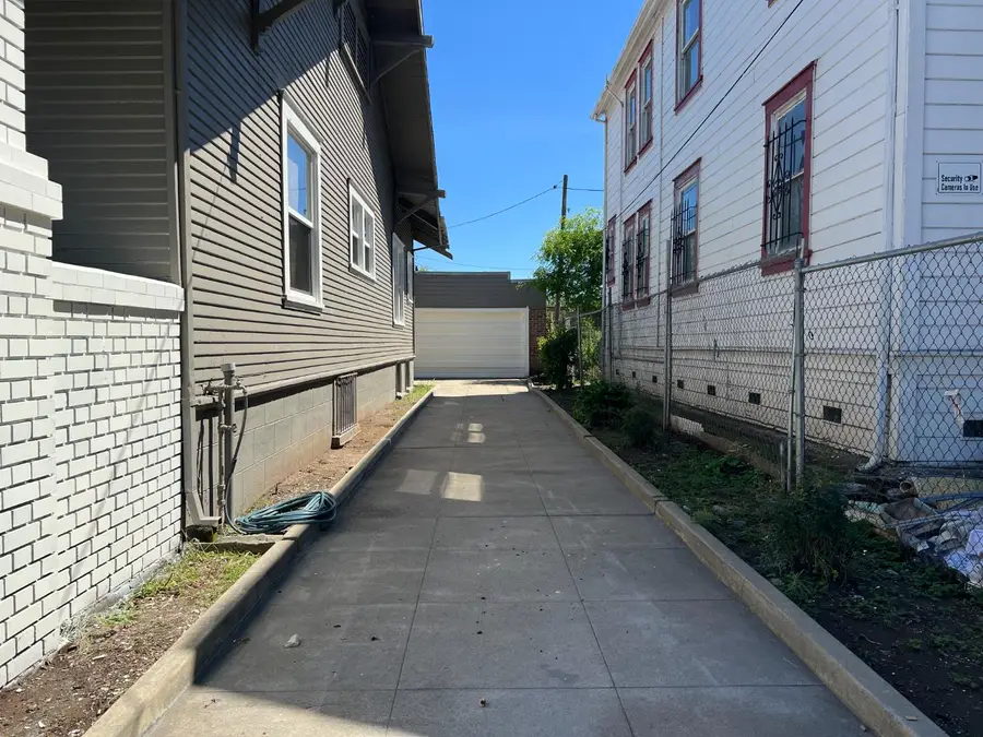 422 E Sonora Street, Stockton, CA 95203 - #2