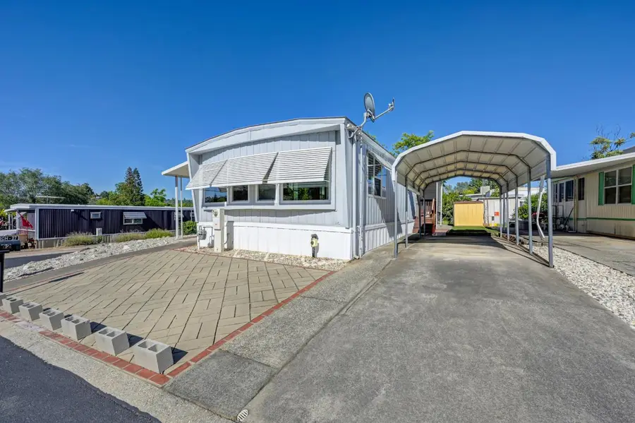 28 Larkspur Avenue, Auburn, CA 95603 - #2
