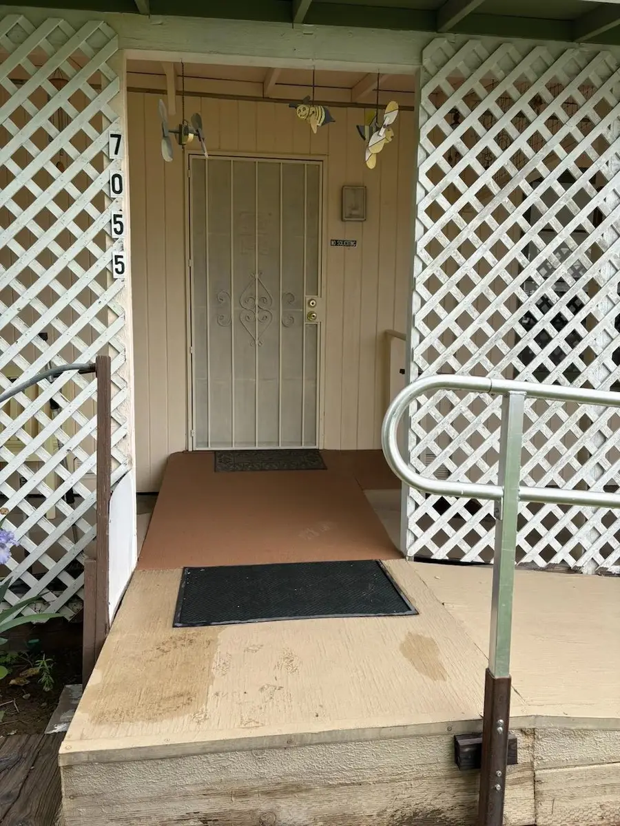 7055 Mccomber Street, Sacramento, CA 95828 - #2