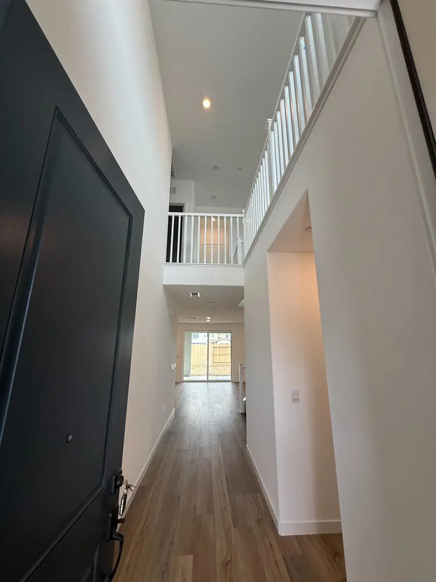 10292 Gardini Court, Elk Grove, CA 95757 - #2