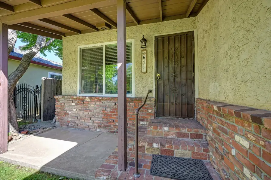 6411 18th Avenue, Sacramento, CA 95820 - #3