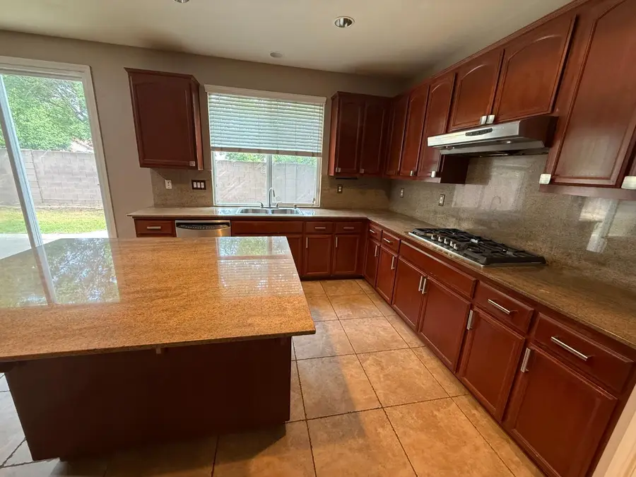 1001 La Paloma Street, Turlock, CA 95382 - #3