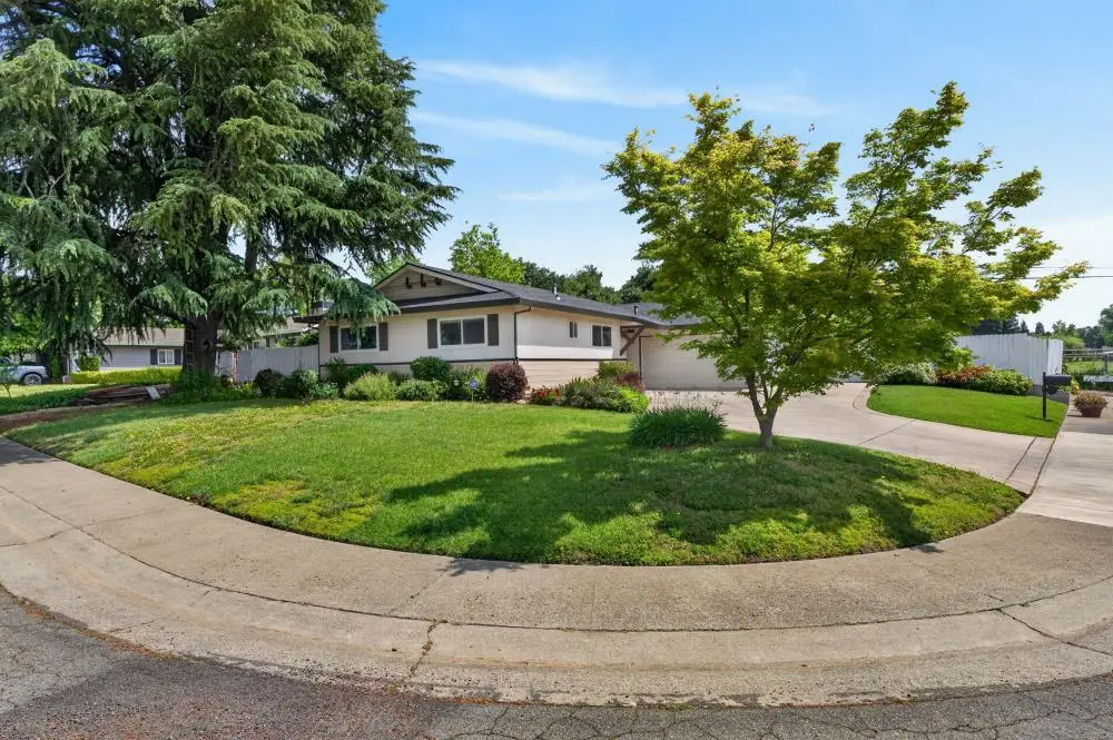 4223 Horgan Way, Sacramento, CA 95821 - #1