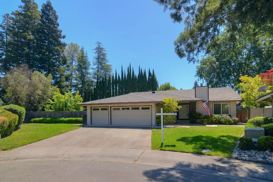 7107 Riverside Boulevard, Sacramento, CA 95831 - #3
