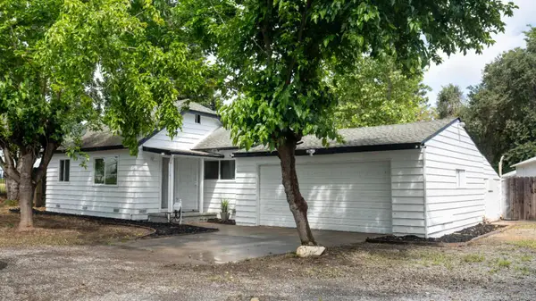 9351 W Walnut Grove Road, Lodi, CA 95242
