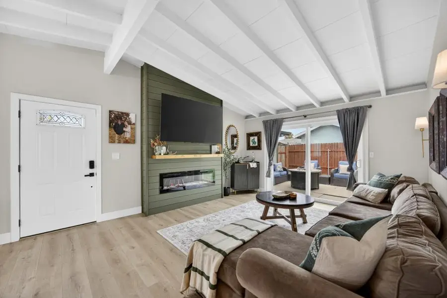 3637 Floral Drive, North Highlands, CA 95660 - #3