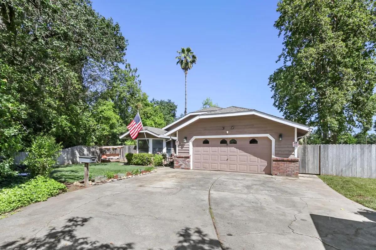 5443 Bridge Creek Lane, Carmichael, CA 95608 - #1