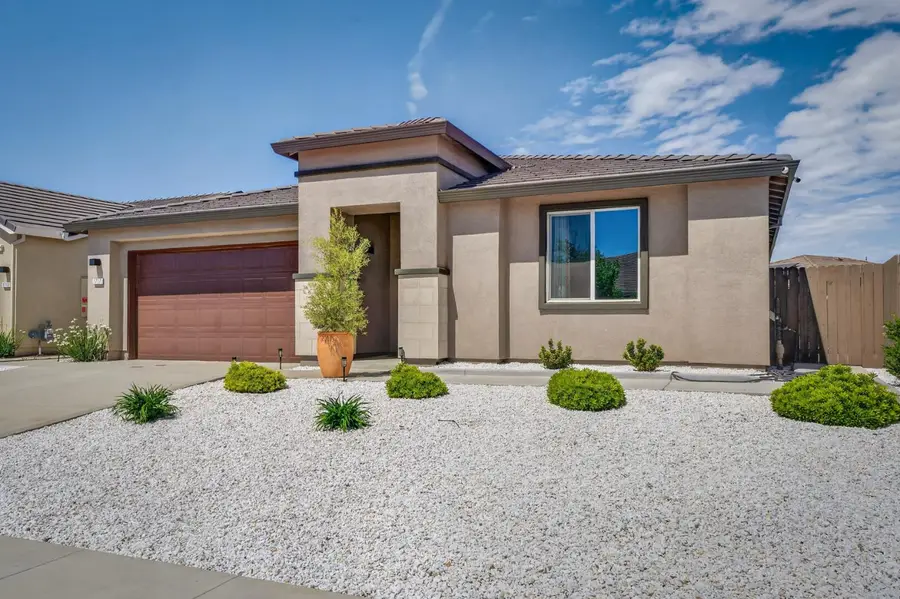 1717 Santa Cruz Drive, Plumas Lake, CA 95961 - #2