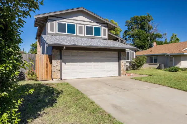 3341 Feltham Way, Sacramento, CA 95827