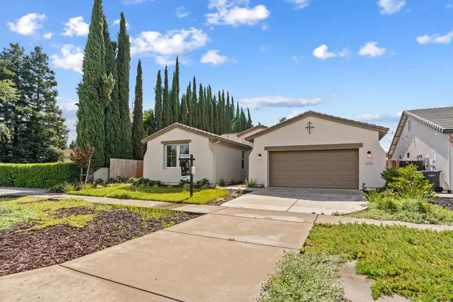 3705 N Berkeley Avenue, Turlock, CA 95382 - #2