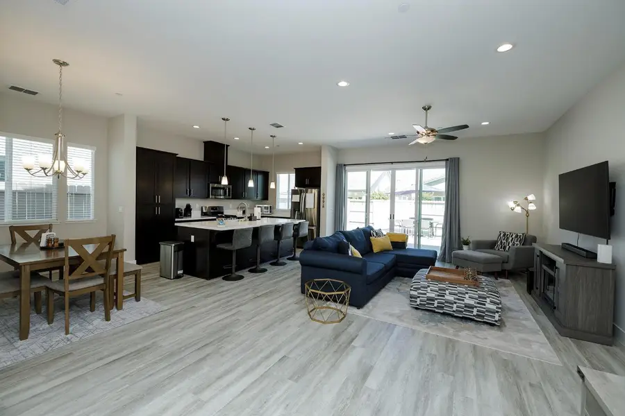 3660 Colorado Avenue, Turlock, CA 95382 - #2
