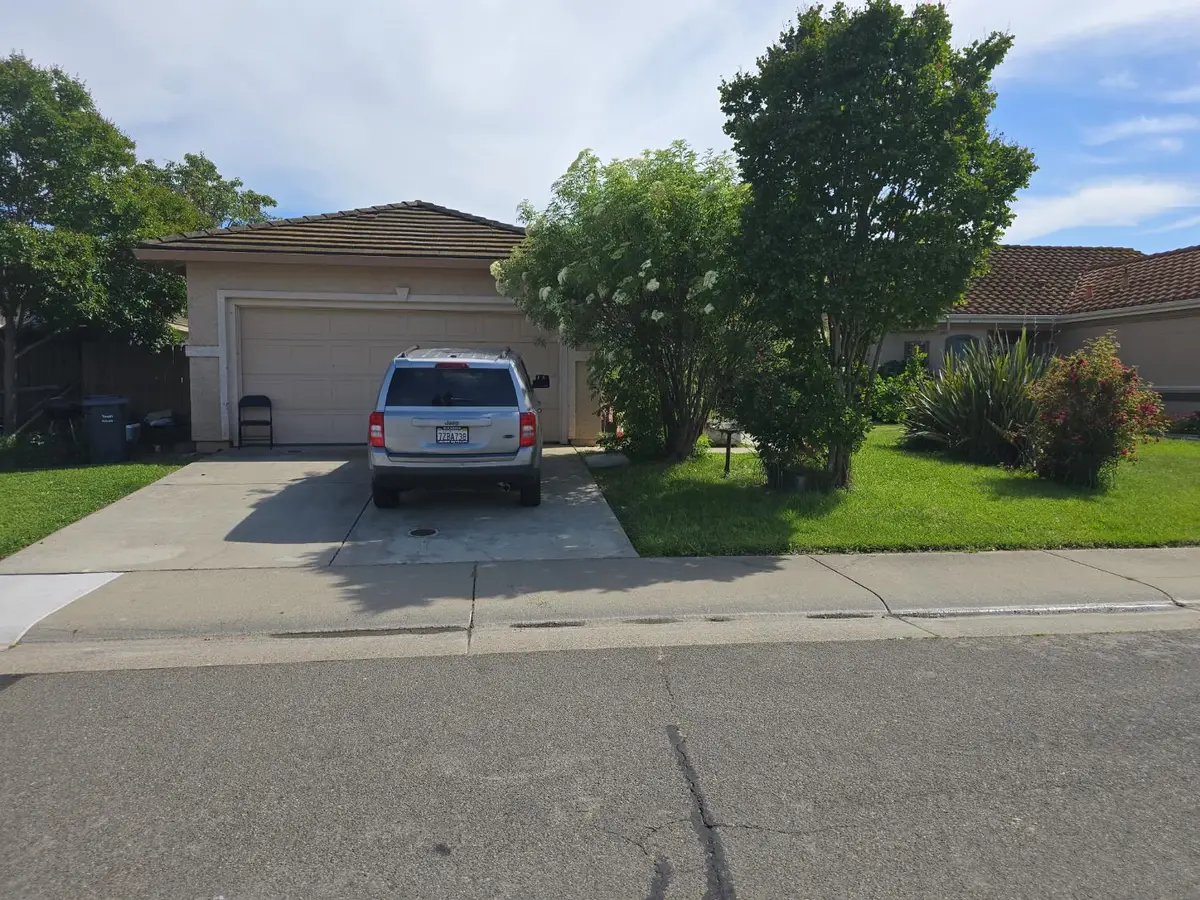 894 Bateman Court, Galt, CA 95623 - #1