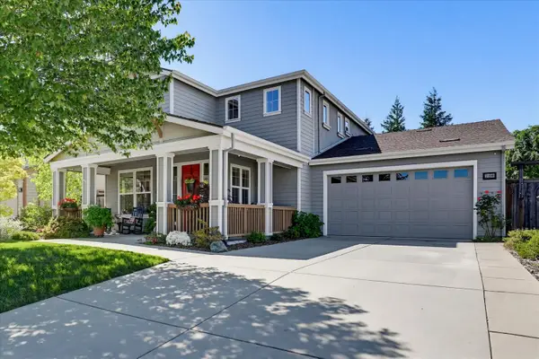21590 Cascade Crossing Road, Grass Valley, CA 95949