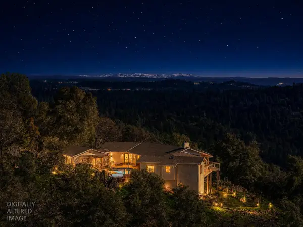 19165 Leopard Ct, Grass Valley, CA 95949