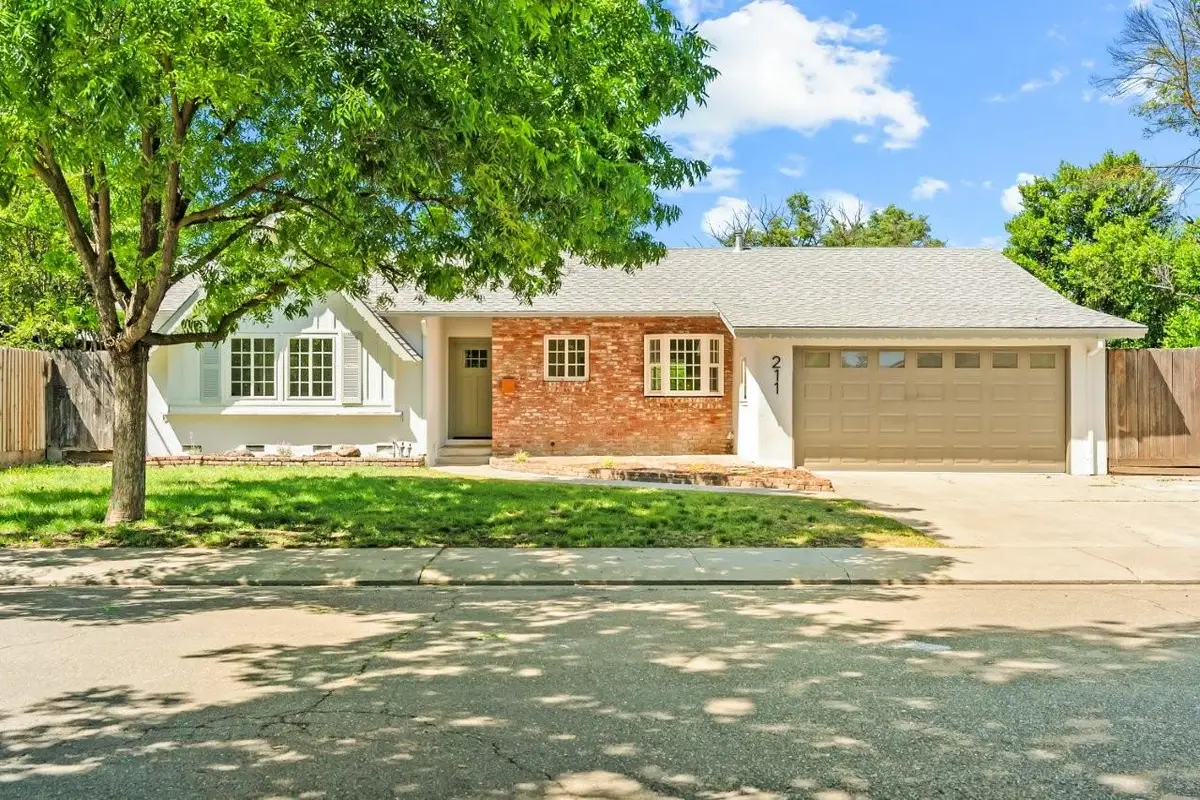 211 E Yorkshire Drive, Stockton, CA 95207 - #1