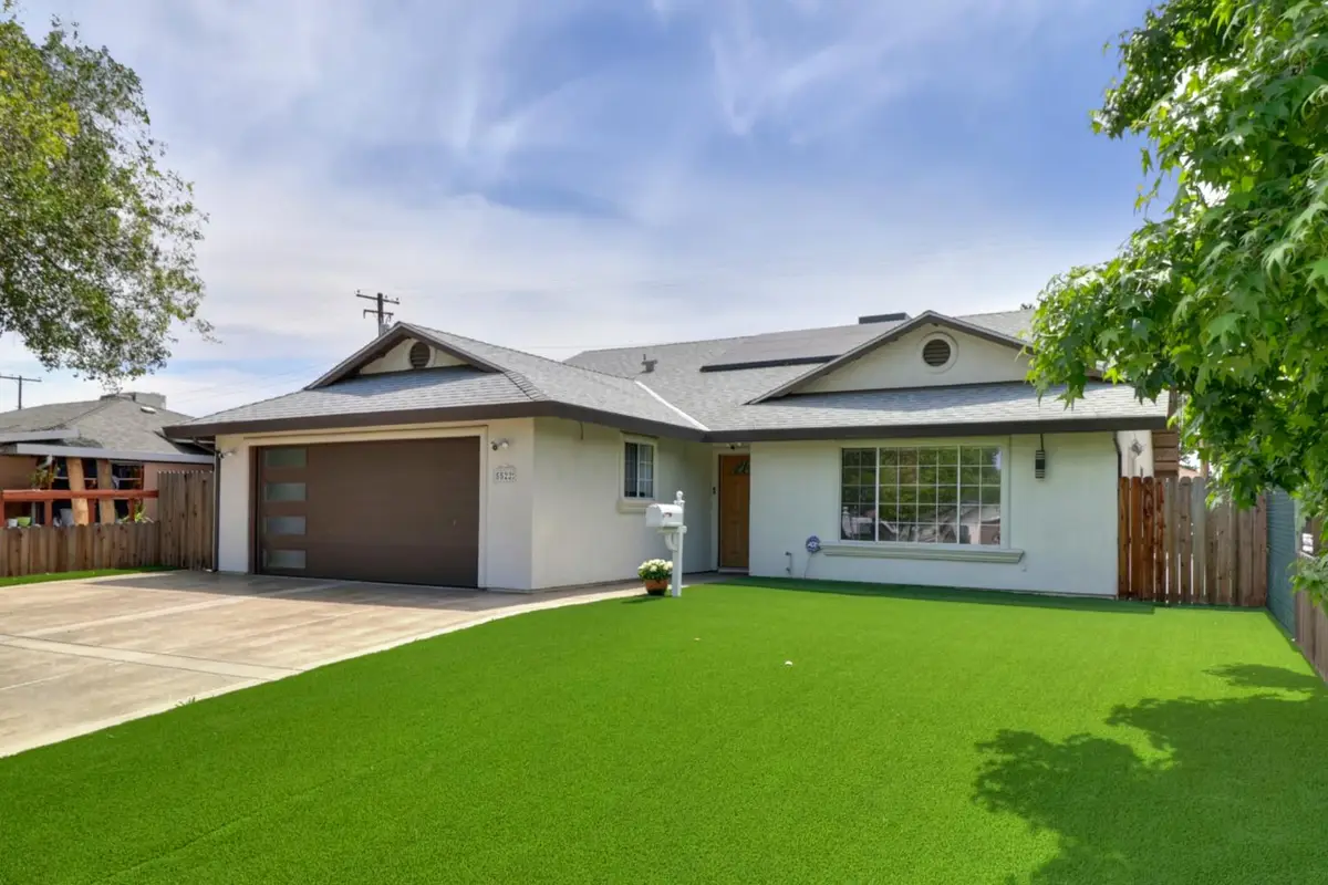 5522 21st Avenue, Sacramento, CA 95820 - #1
