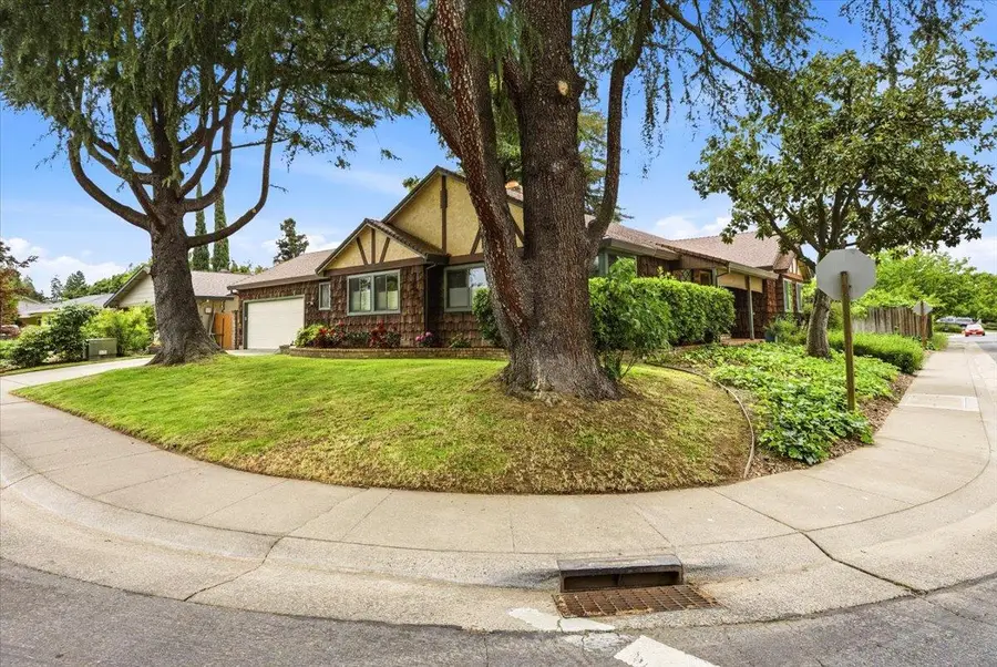 2747 Bradshaw, Sacramento, CA 95827 - #2