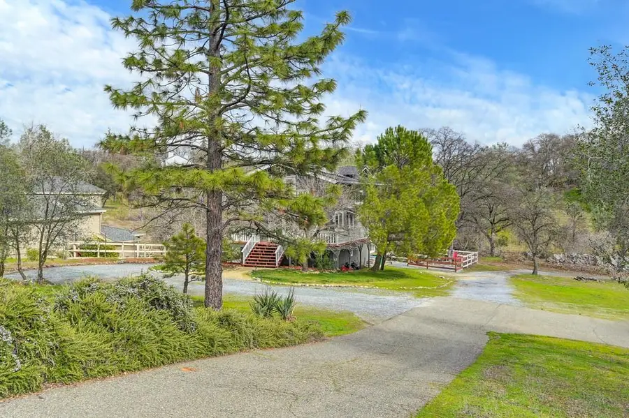 1540 American River Trail, Cool, CA 95614 - #2