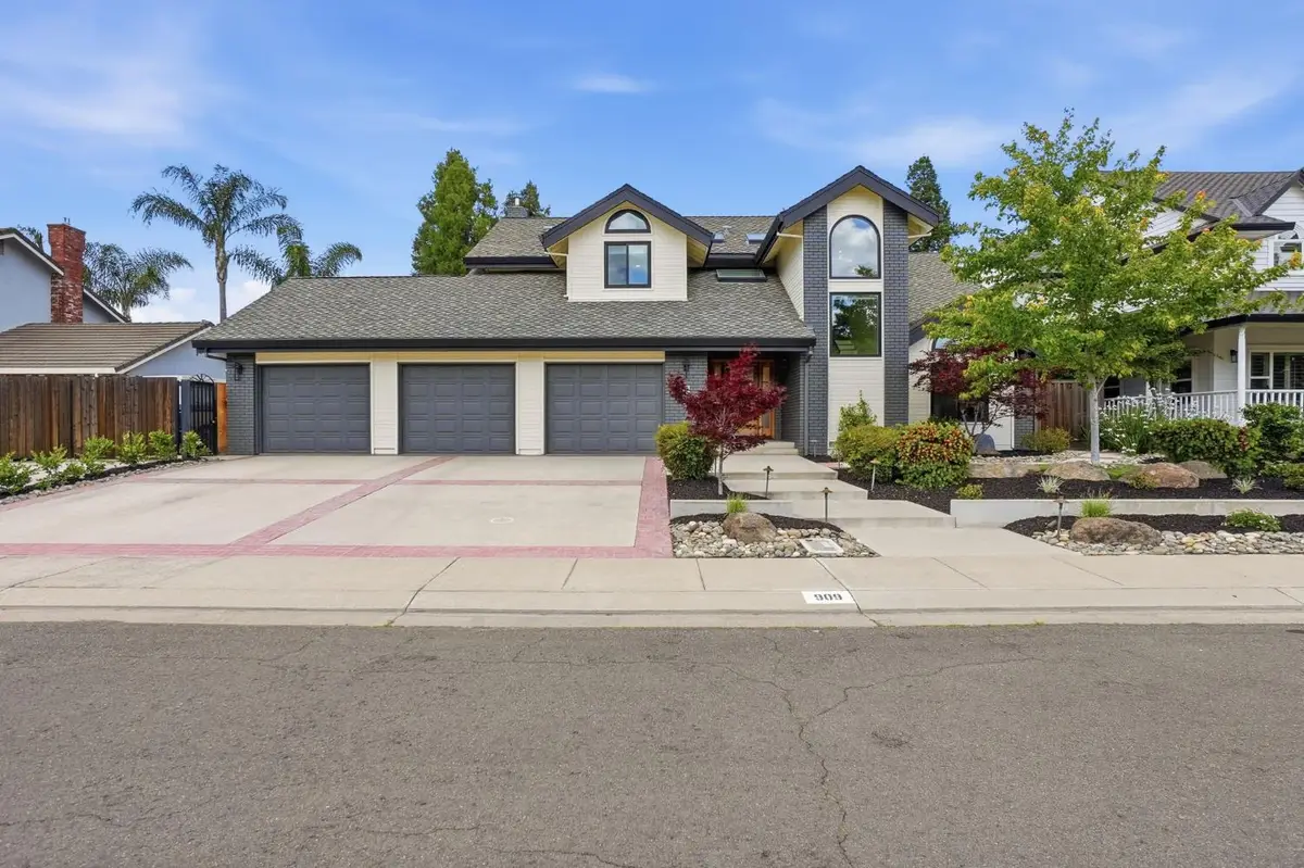 909 Opal Lane, Ripon, CA 95366 - #1