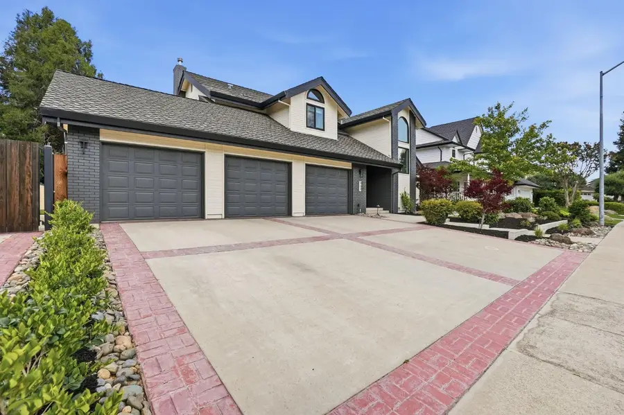 909 Opal Lane, Ripon, CA 95366 - #2