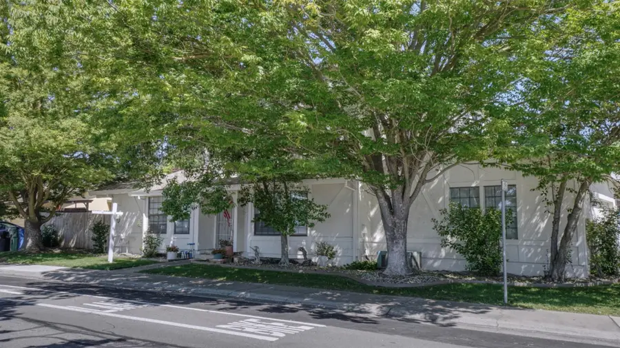 8797 Valley Oak Lane, Elk Grove, CA 95624 - #2