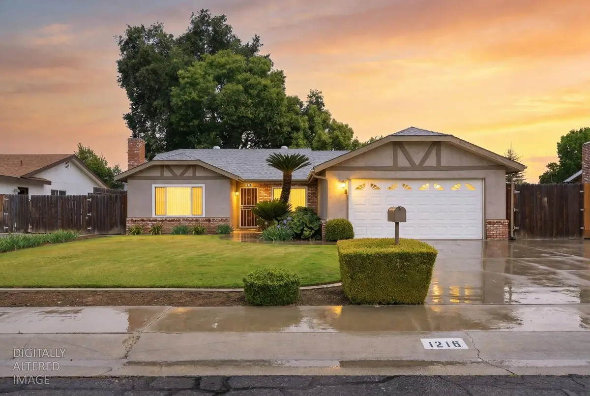 1218 W Evergreen Court, Visalia, CA 93277 - #1