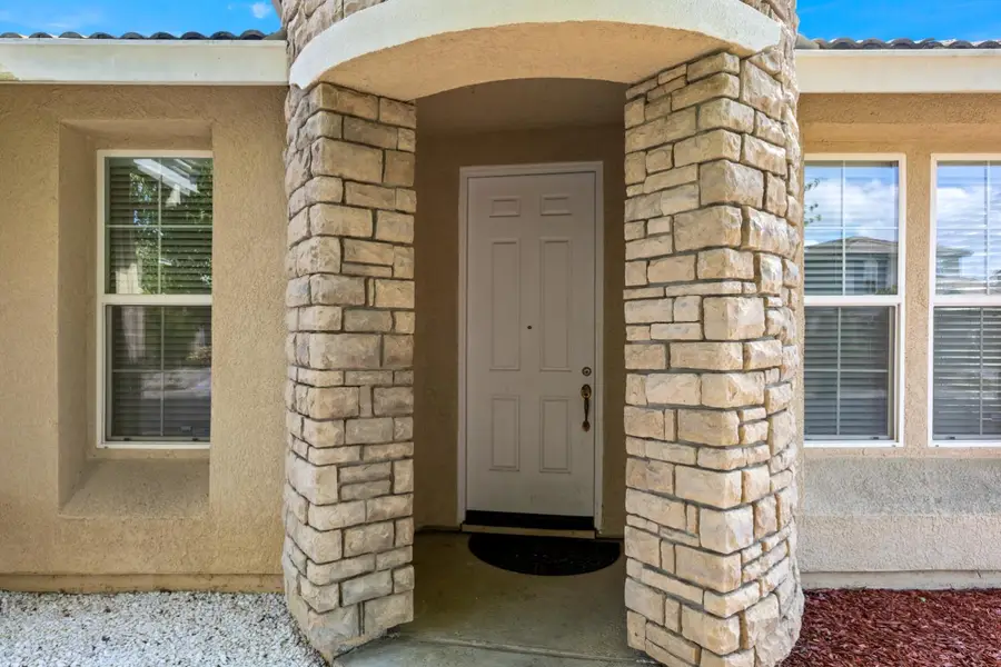 5000 Millner Way, Elk Grove, CA 95757 - #2