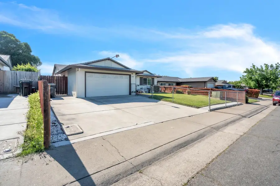 4262 Worthington Drive, North Highlands, CA 95660 - #3