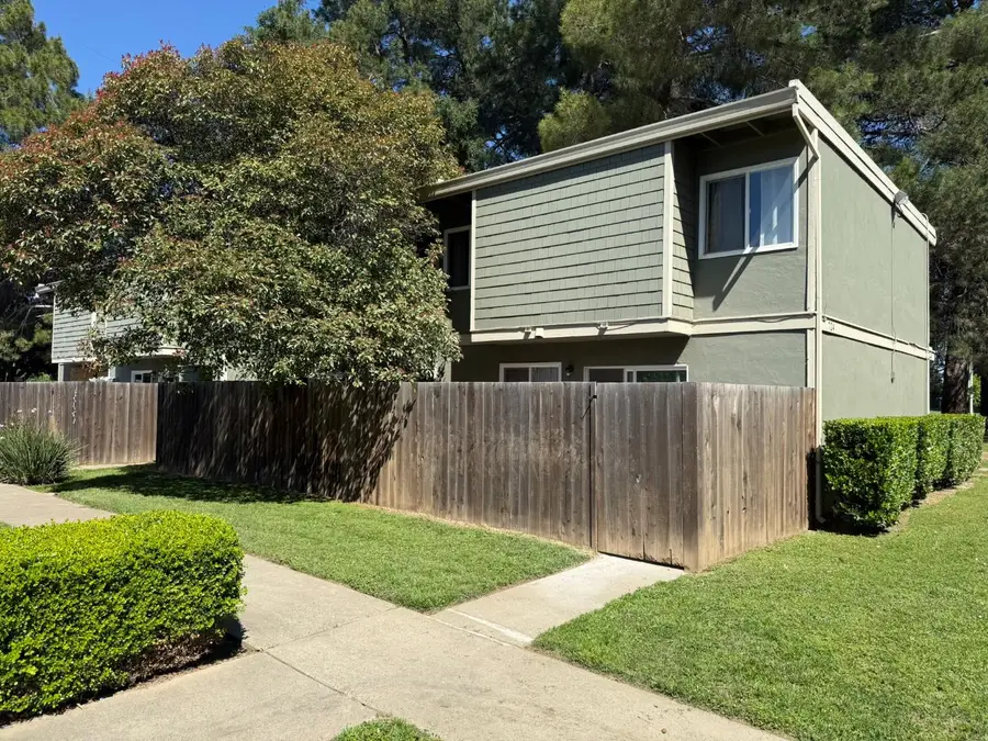 724 Northfield Drive #A, Sacramento, CA 95833 - #3