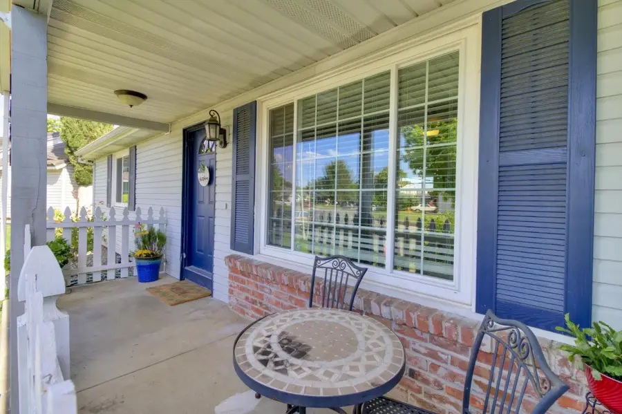 7039 Demaret Drive, Sacramento, CA 95822 - #3