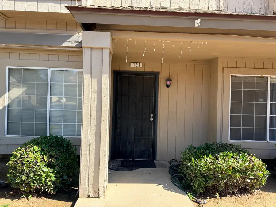 4781 N Polk Avenue #91-19, Fresno, CA 93722 - #3