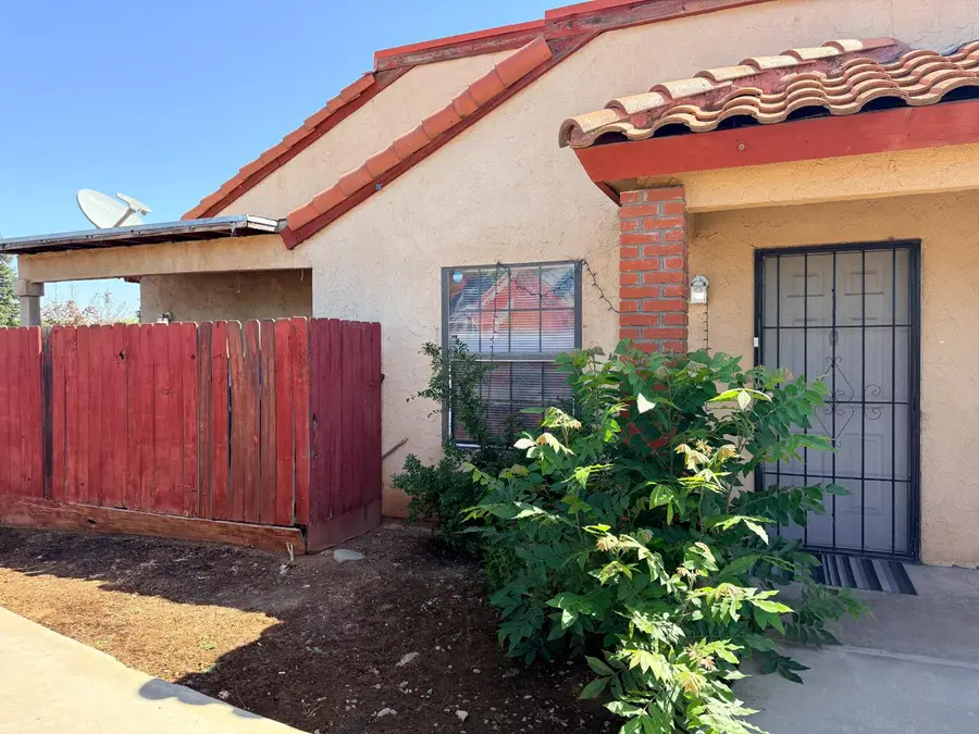 1405 E Cypress Avenue #9-112, Reedley, CA 93654 - #3