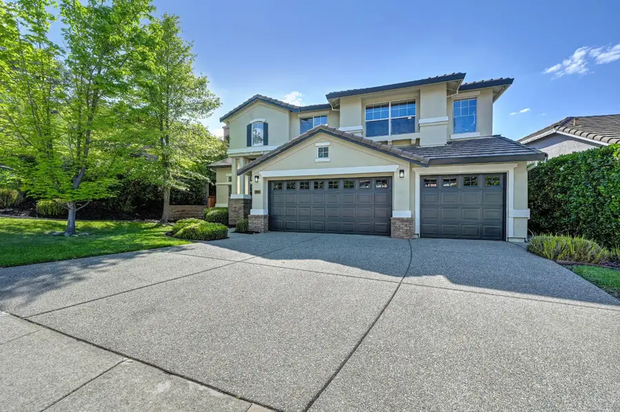 820 Travis Street, Folsom, CA 95630 - #2