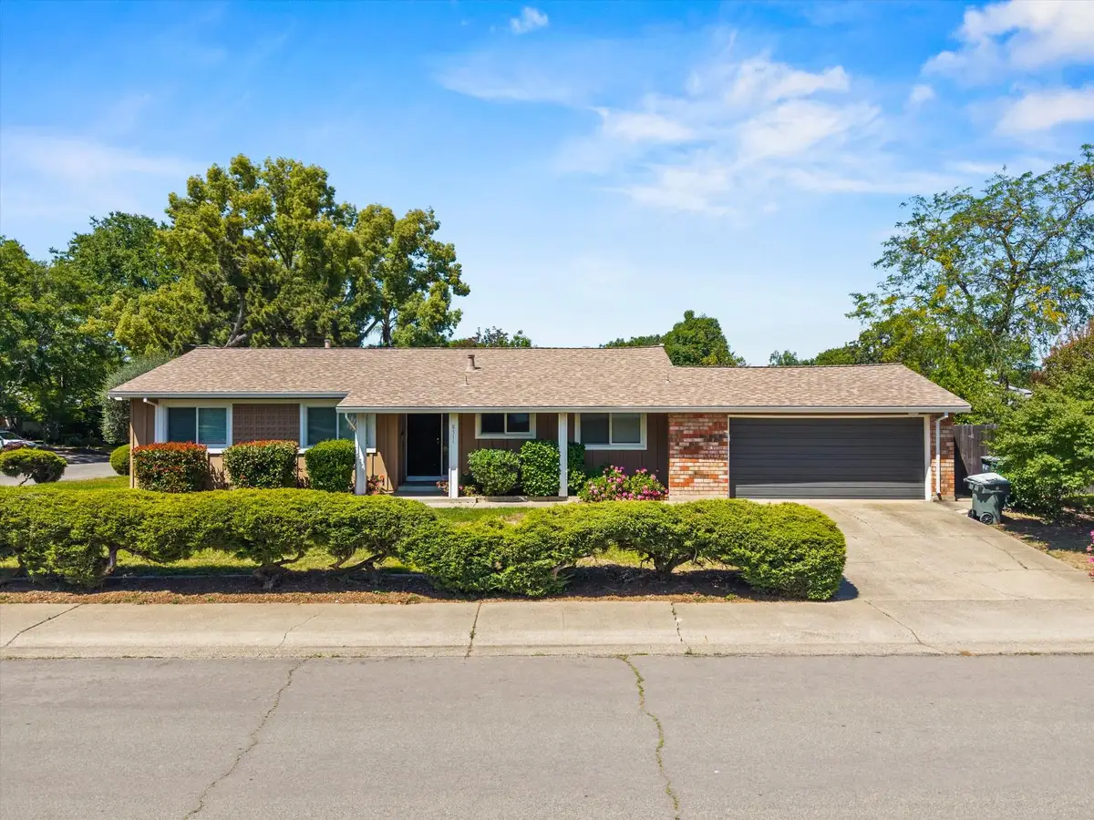 8511 Erinbrook Way, Sacramento, CA 95626 - #1