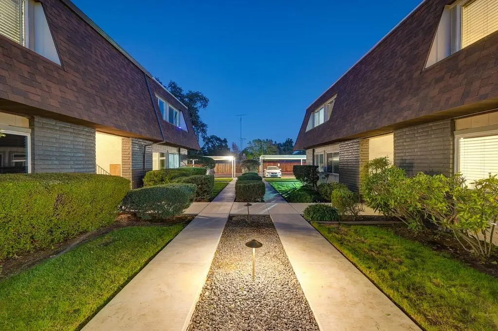 5372 Garfield Avenue, Sacramento, CA 95841 - #1