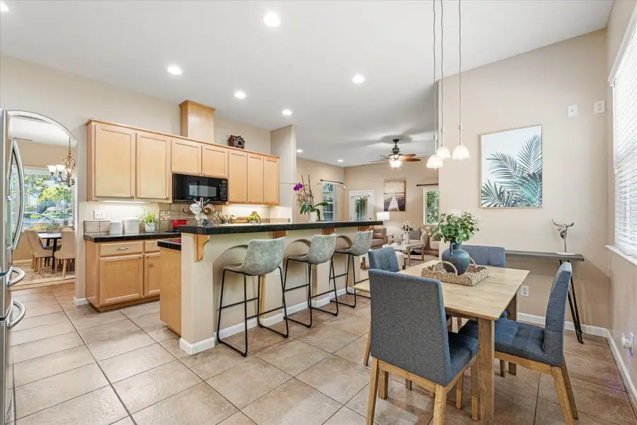 5883 Grace Ellen Court, Citrus Heights, CA 95610 - #3