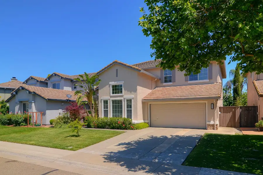 1933 Bastona, Elk Grove, CA 95758 - #3