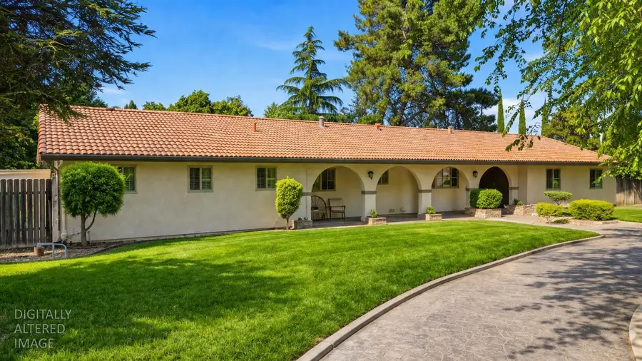 1845 Lorraine Way, Yuba City, CA 95993 - #2