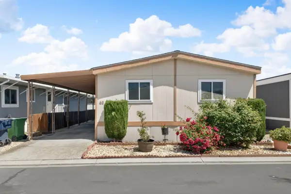 812 W Clover Ranch #62, Tracy, CA 95376