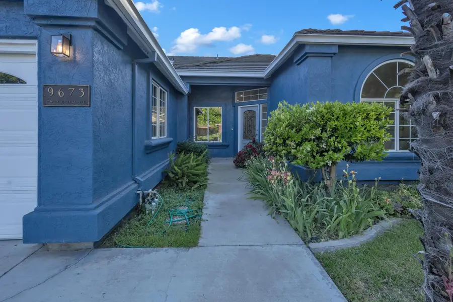 9673 Twin Creeks Avenue, Stockton, CA 95219 - #2