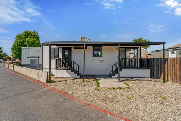555 Moffat Boulevard #61, Manteca, CA 95336