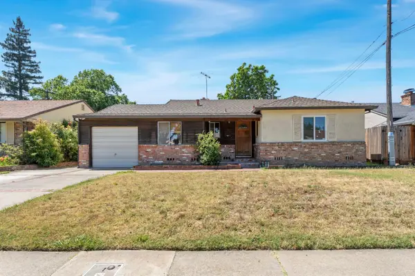 2512 Brentley Drive, Sacramento, CA 95822