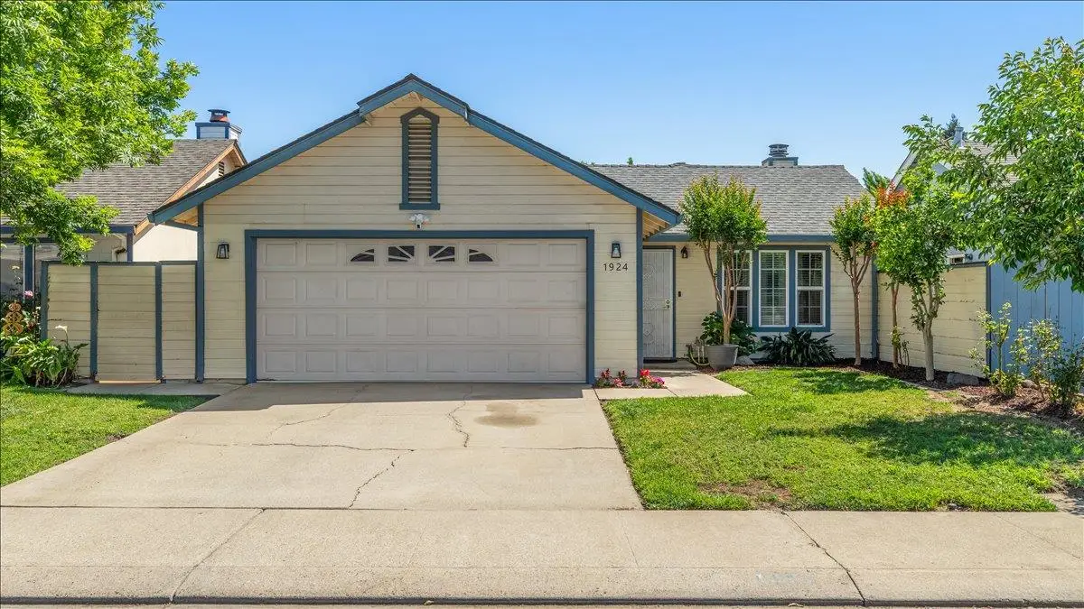 1924 Amsterdam Lane, Modesto, CA 95356 - #1