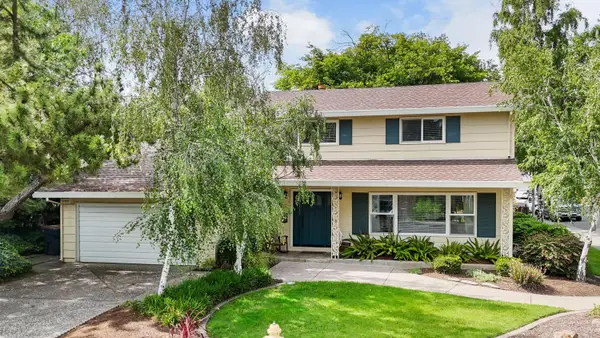 305 Cabrillo Avenue, Davis, CA 95616