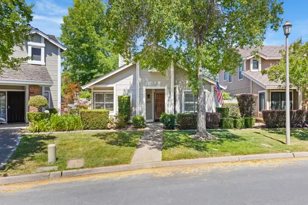 1637 Woodhill Drive, Roseville, CA 95661
