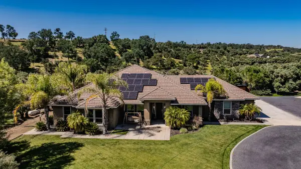 5250 W Lake Road, Valley Springs, CA 95252